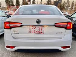 ئێم جی 5